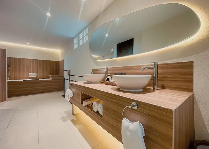 Aruni Bali Boutique 度假村