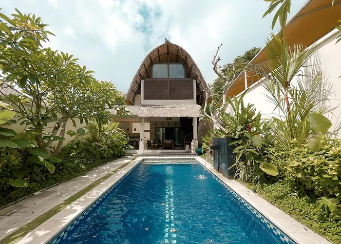 Aruni Bali Boutique Resort 4*