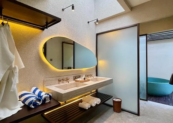 Aruni Bali Boutique 4*