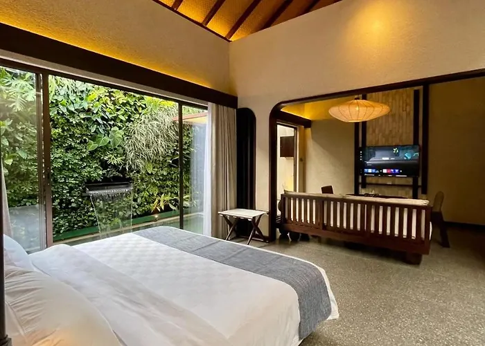 Aruni Bali Boutique Resort 4*